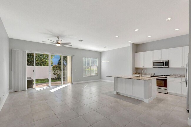 Foto del edificio - 4924 Pointe Midtown Way