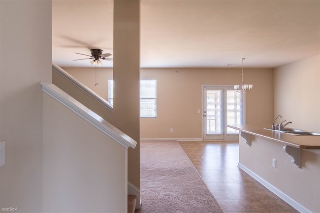 Building Photo - 215 Flowing Meadows Dr
