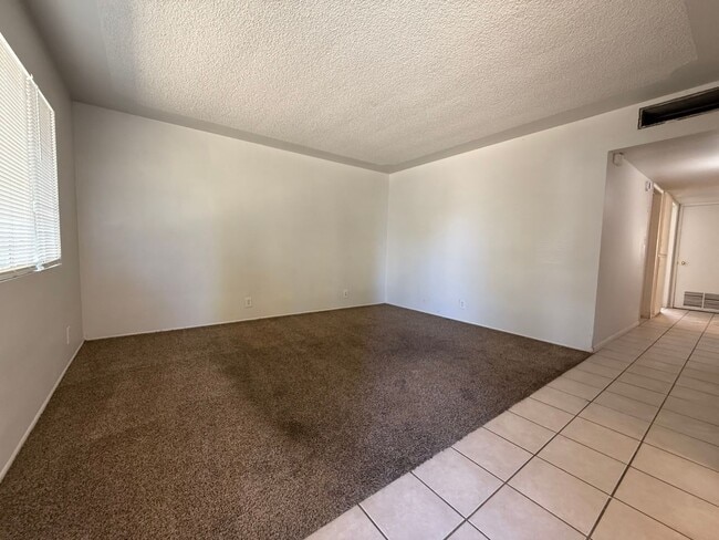 Foto del edificio - 507 Tyler St