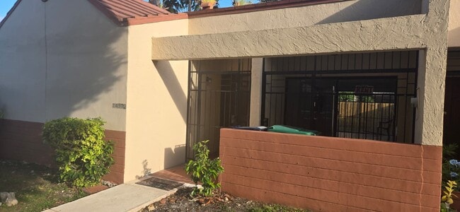Building Photo - 14912 SW 88th Ter