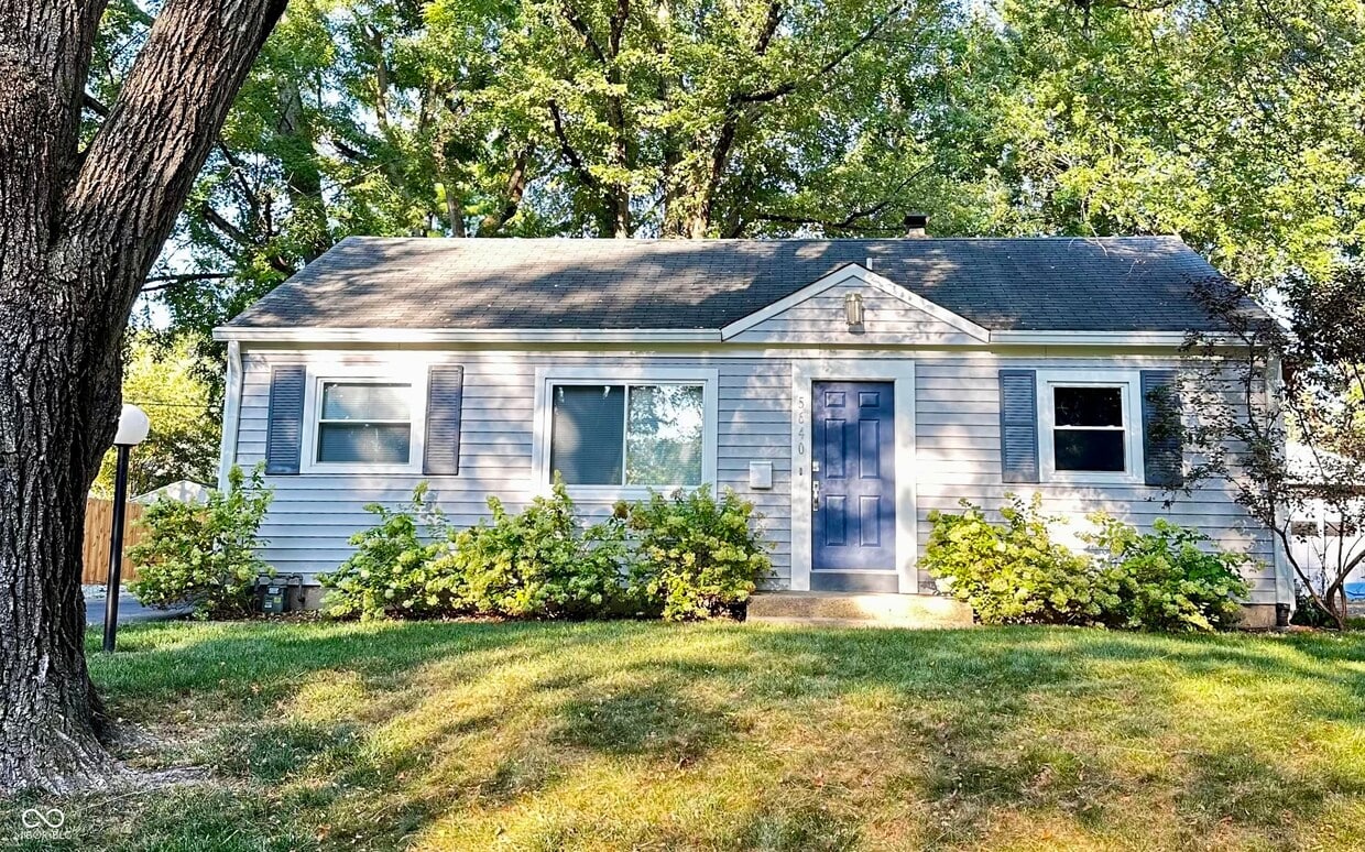 Foto principal - 5640 Crittenden Ave