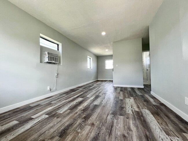 Foto del edificio - 525 NW 5th St
