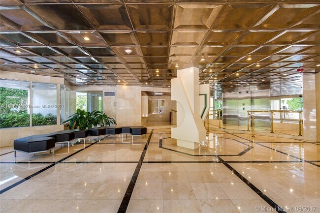lobby - 1881 Washington Ave