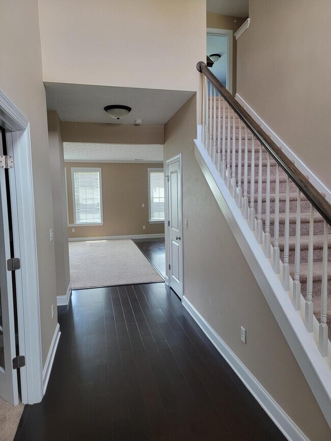 Building Photo - 832 Williford Run Dr