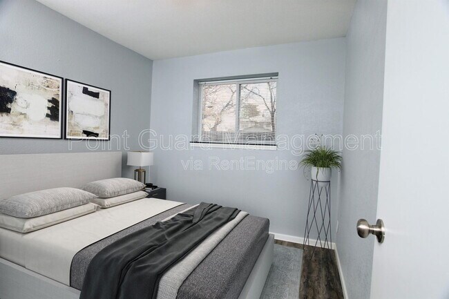 Foto del edificio - 928 N Carter Ave