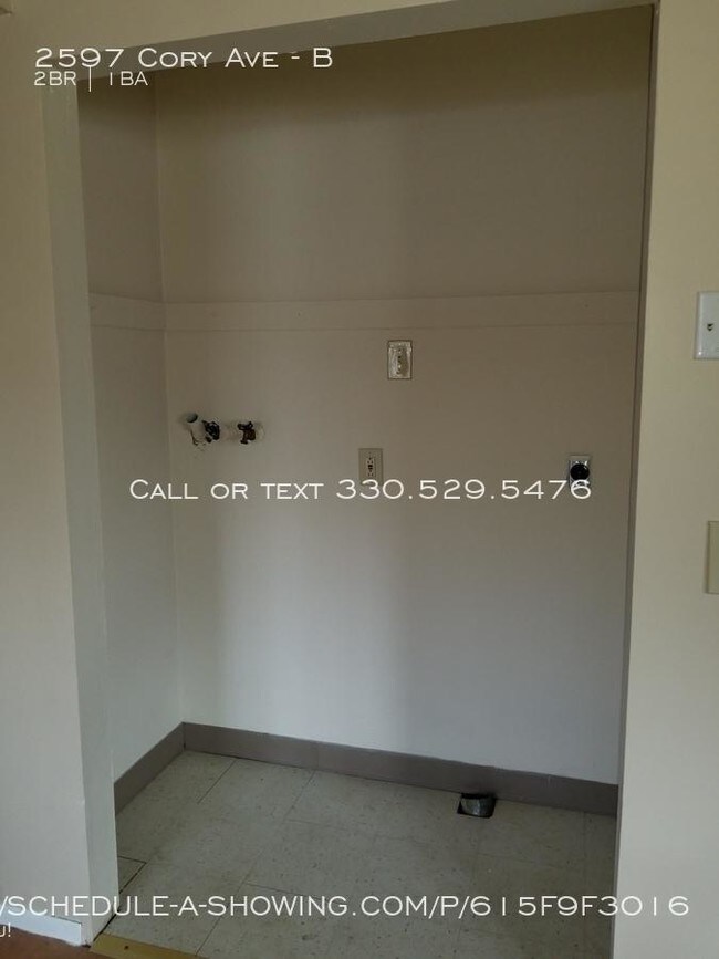Building Photo - 2 bedroom in Akron OH 44314