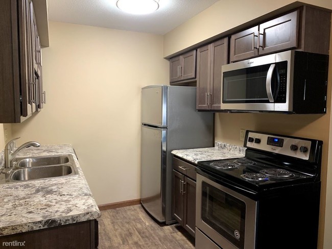 Foto del edificio - 1 br, 1 bath Apartment - Town Terrace