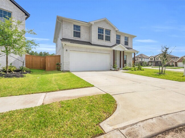 Foto del edificio - 15100 Crown Mnr Dr