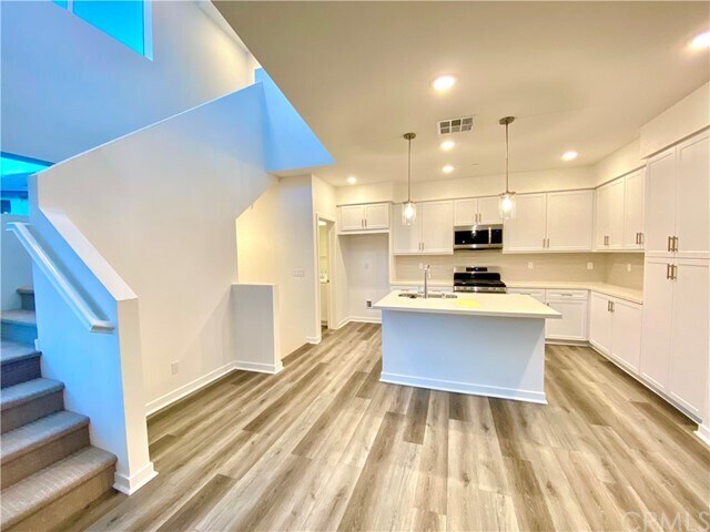 Building Photo - 11050 Luminate Dr