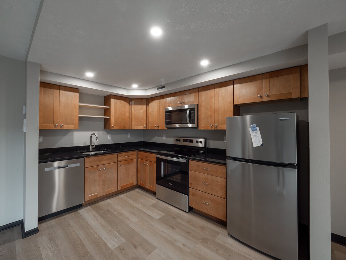 Regent Square Apartments in Pittsburgh, PA