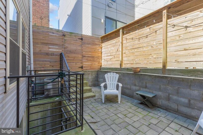Foto del edificio - 1431 Poplar St