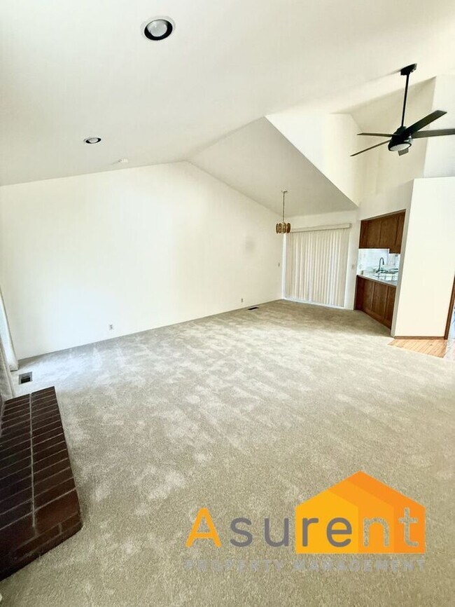 Foto del edificio - Charming 3-bedroom, 2-bath Ashland Home