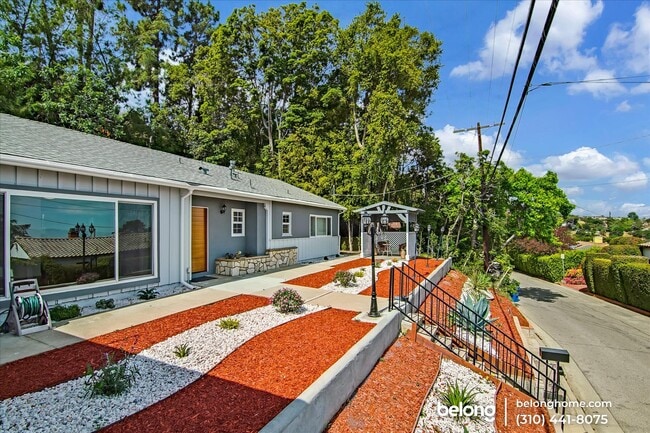 Building Photo - 3358 Coy Dr