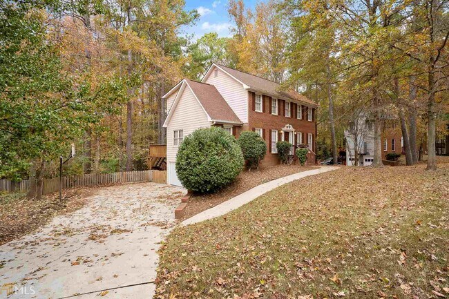 Building Photo - 3114 Milford Chase SW