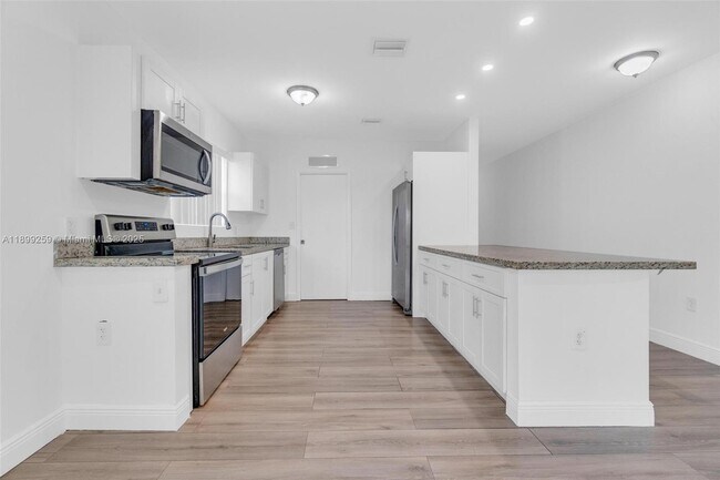 Foto del edificio - 2176 NW 64th St