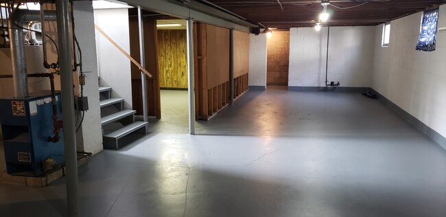 Building Photo - 3639 Condit St