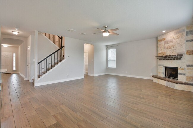 Foto del edificio - Beautiful 4 Bedroom Home in Alamo Ranch!!!