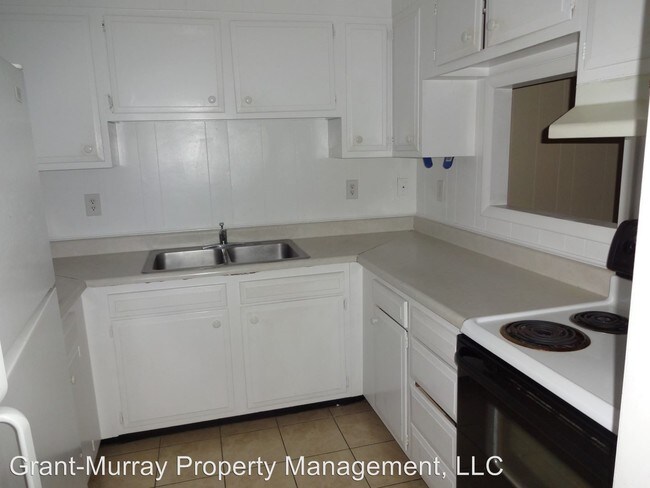 Foto del edificio - 2 br, 1.5 bath Apartment - 5654 Pope St