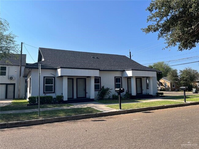 Foto del edificio - 19 Miller Ave