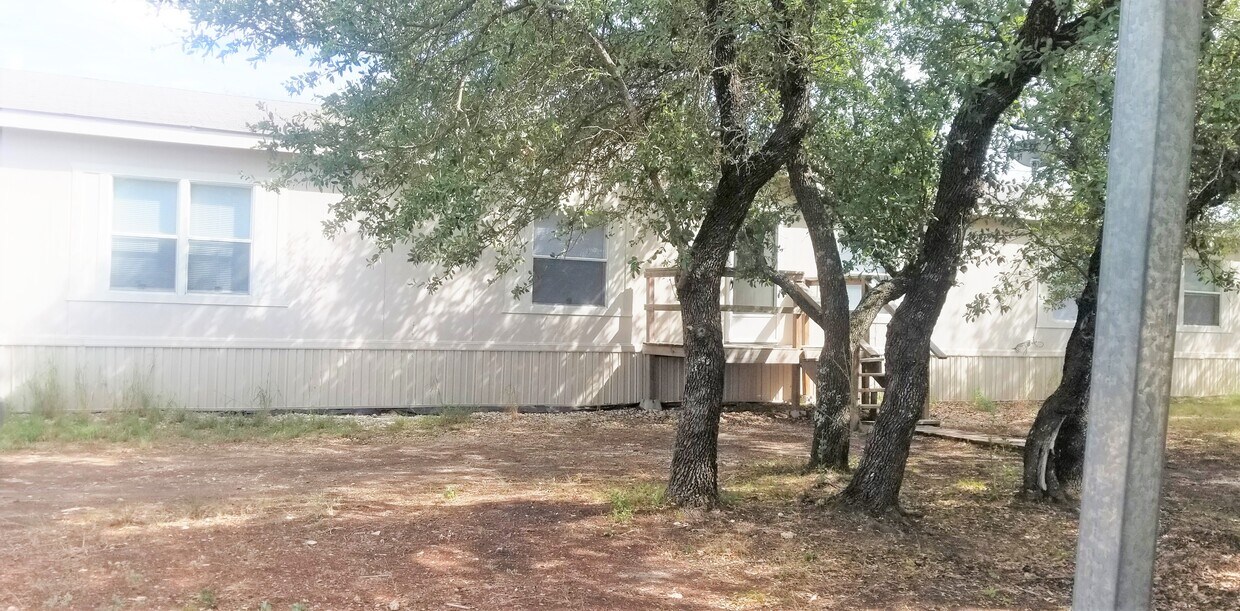 2780 County Road 3430, Lampasas, TX 76550 House Rental in Lampasas