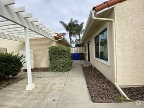 Building Photo - 6464 Camino Del Parque