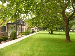 Farmingdale Garden Apartments - Bethpage Park Apartments