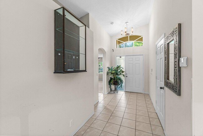Building Photo - 7394 Modena Dr