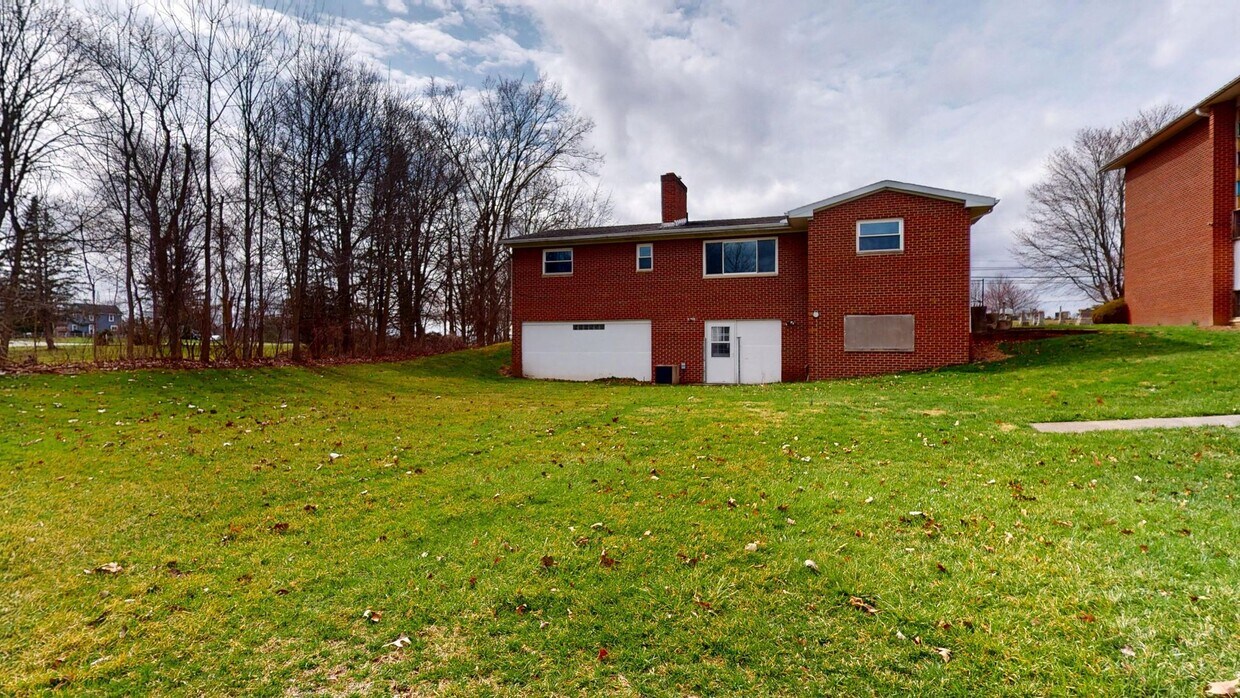 Foto del edificio - Shelby Schools, 3+ Bedrooms, Next to 1st Baptist Church!