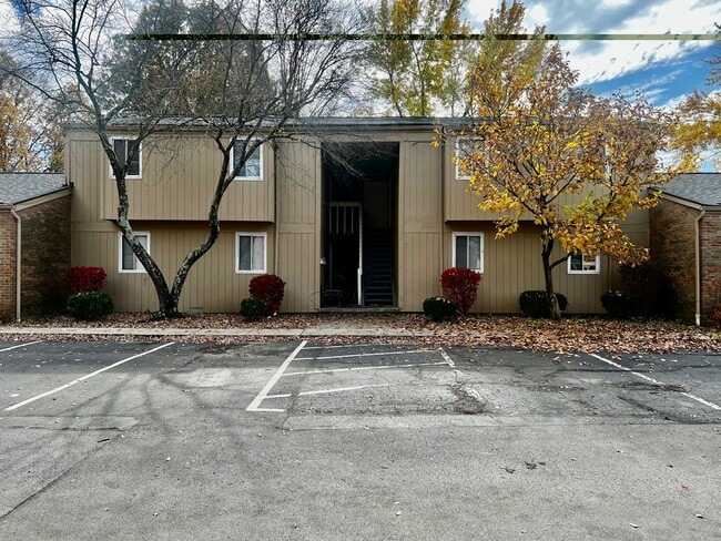 Foto del edificio - 918 S Spring Rd
