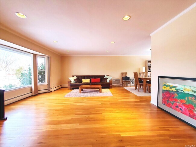 Foto del edificio - 50 Briar Ln