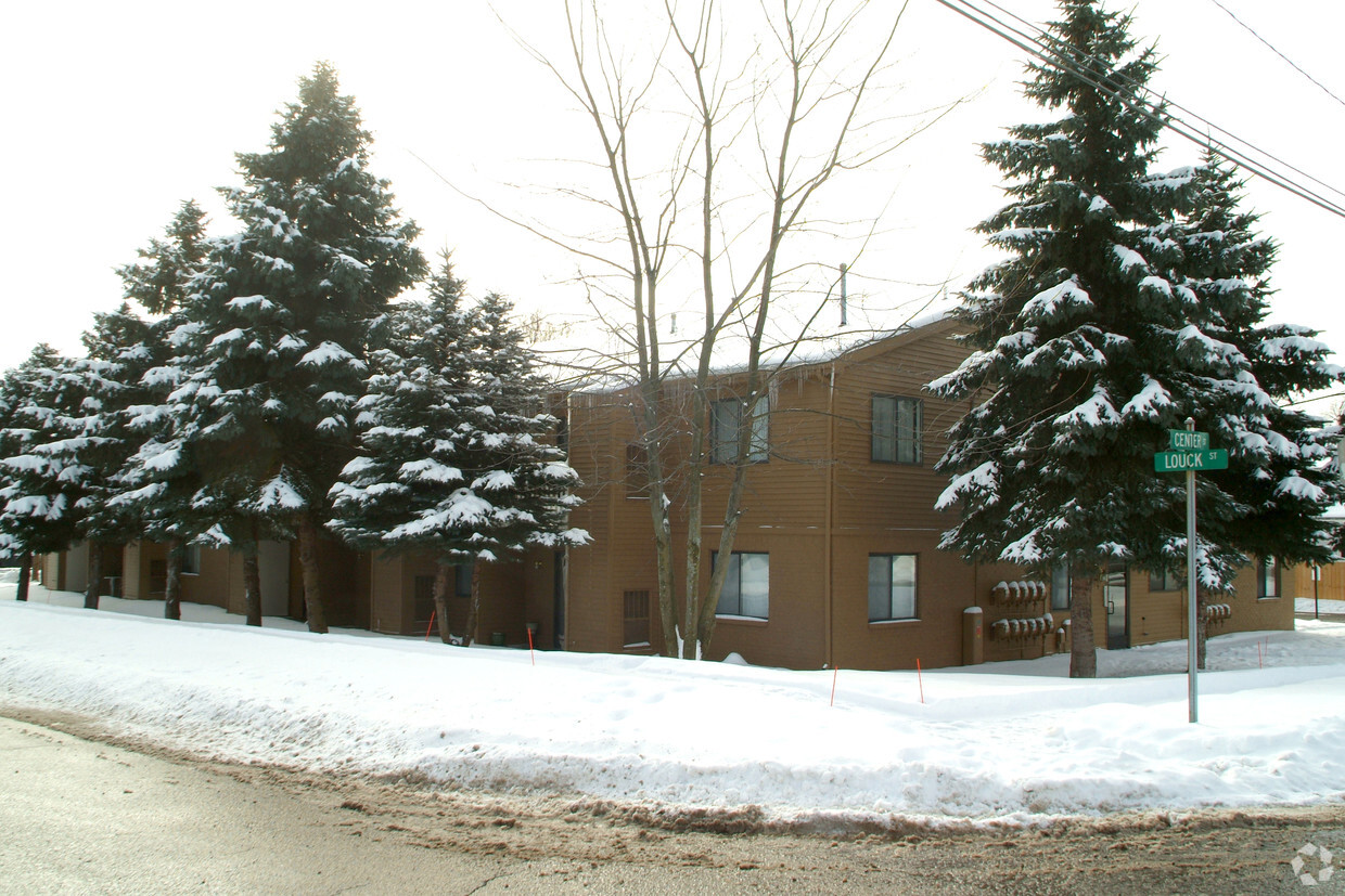 Building Photo - Village Apartments At Oxford