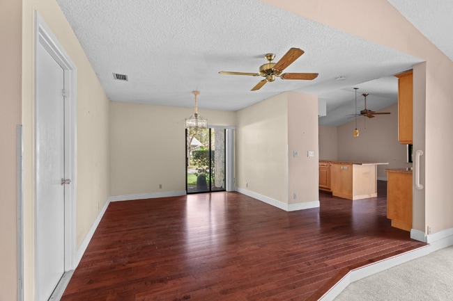 Foto del edificio - 3919 NW 72nd Dr