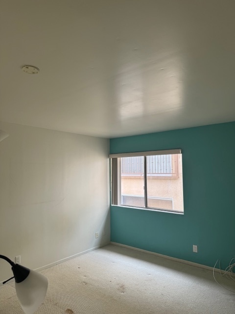 Building Photo - 1434 S Point View St