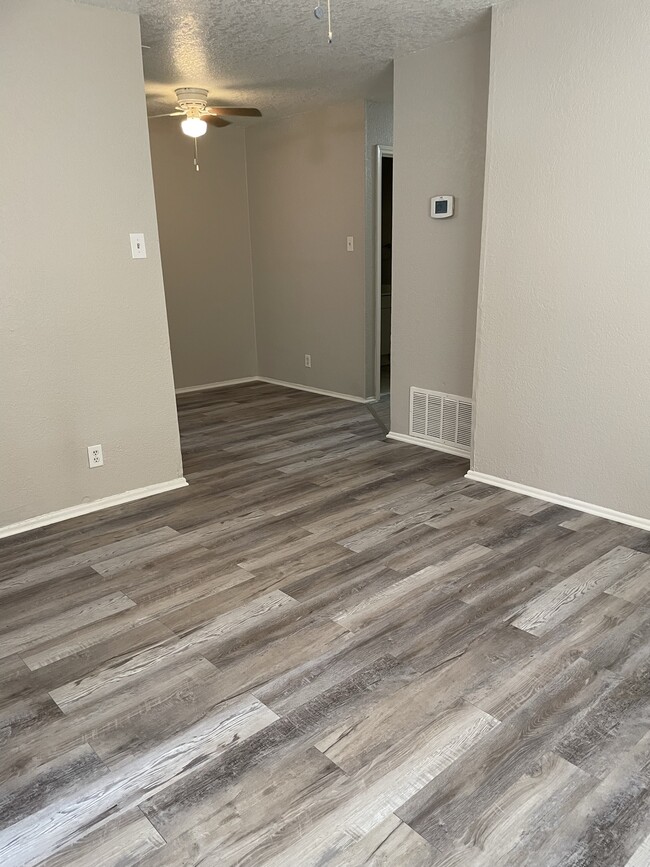 Dining Room - 10910 Baltic Dr