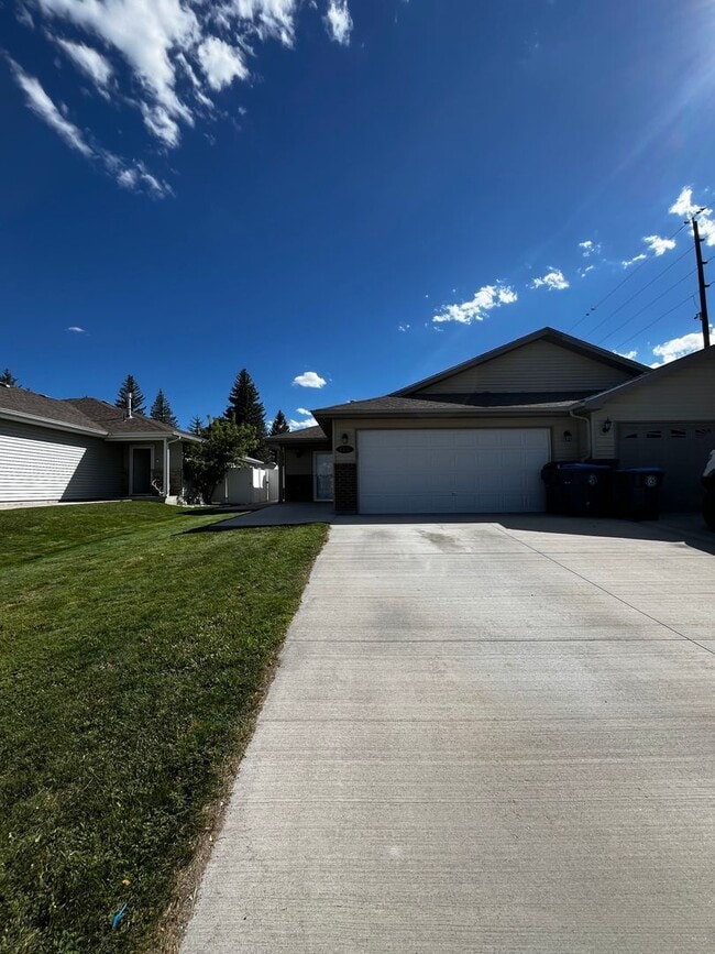 Building Photo - 4407 Springer Ct