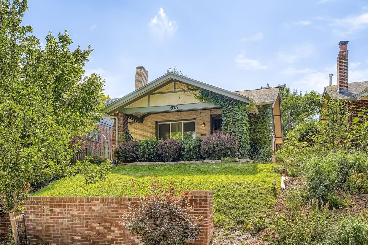Beautiful Home in Cherry Creek- Great Loca... - Beautiful Home in Cherry Creek- Great Loca...