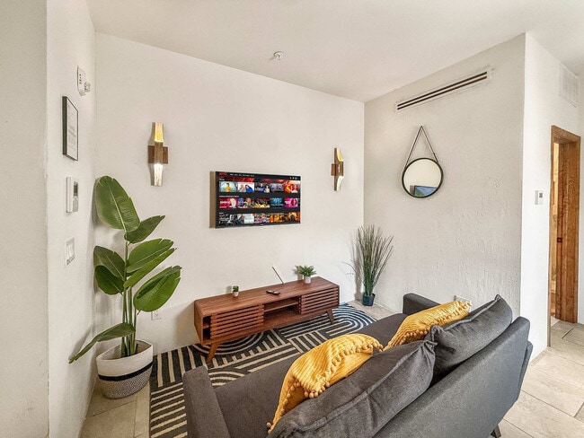 Foto del edificio - 313 South St