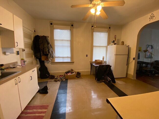 Foto del edificio - 3108 N Western Ave