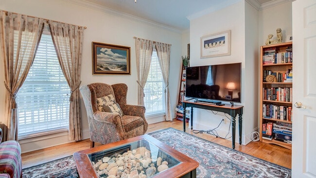 Foto del edificio - 203 Whiting Ln