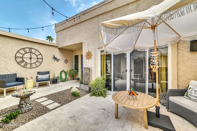 Building Photo - 8161 E Del Cuarzo Dr