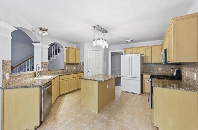 Foto del edificio - 24815 Butterwick Dr