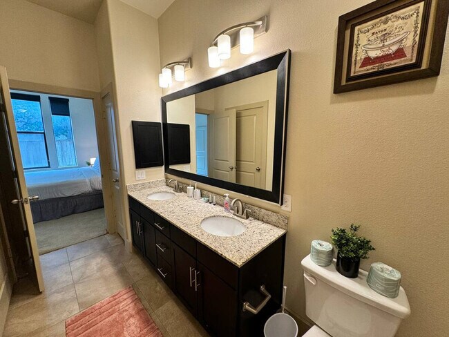 Foto del edificio - 2300 Old Spanish Trl