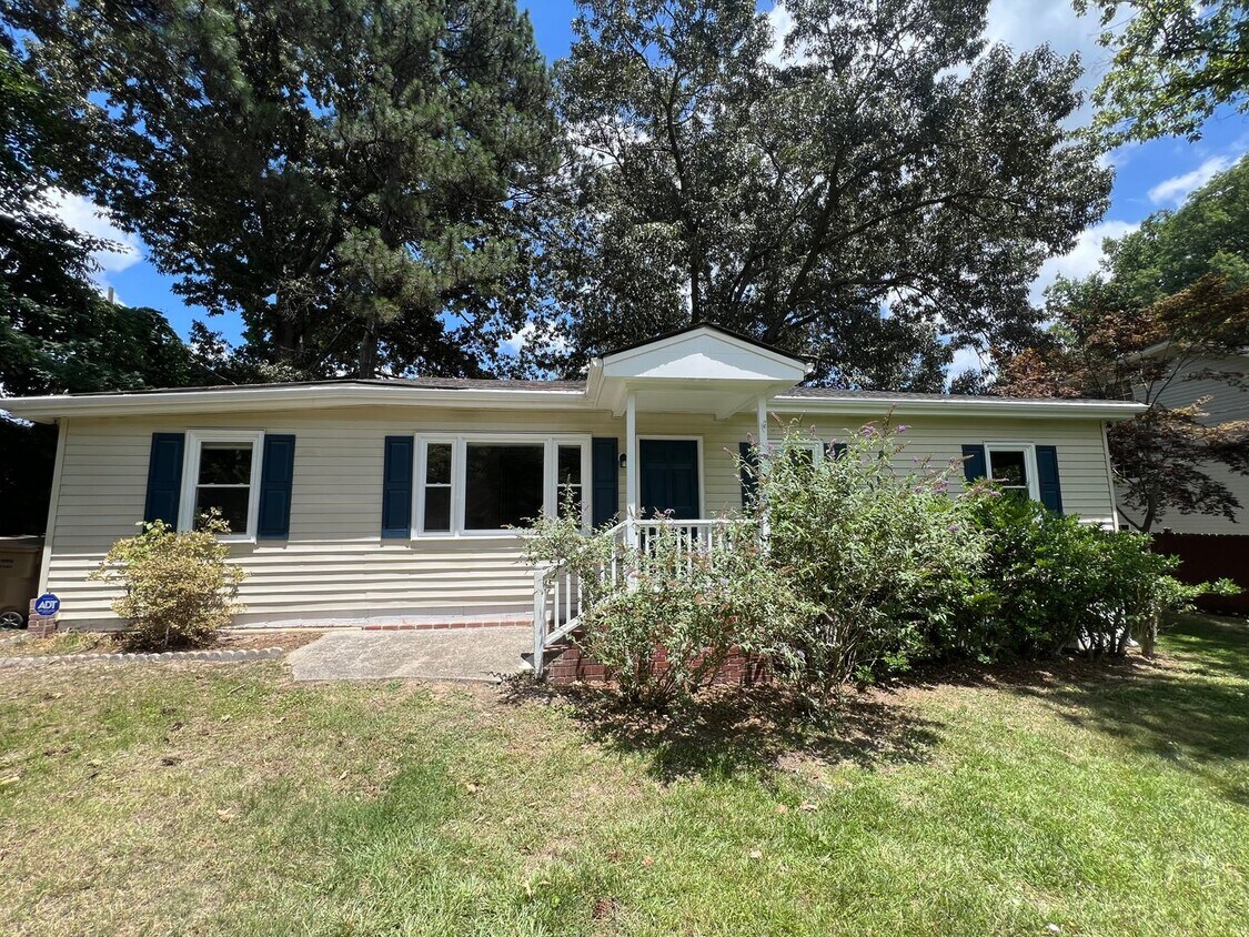 Primary Photo - Newly Remodeled 4BD, 2BA Clayton Home with...
