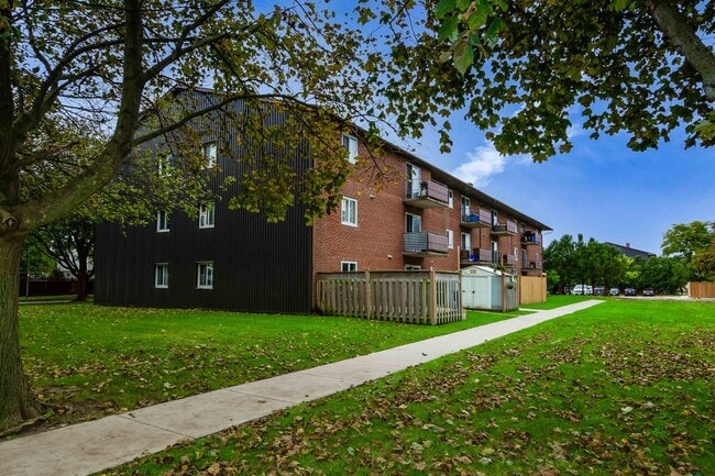 Building Photo - Cartier Road Apartments