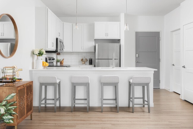 Unit Kitchen - The Retreat