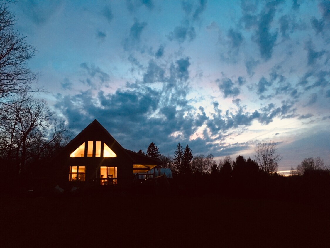 Foto principal - 557 Shaffer Rd