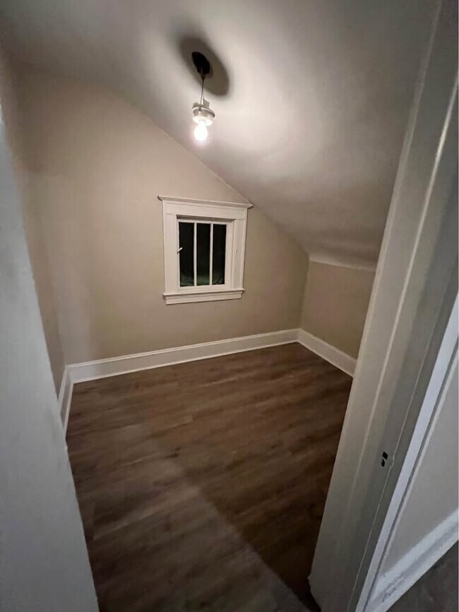 Foto del edificio - 5533 Gwynn Oak Ave