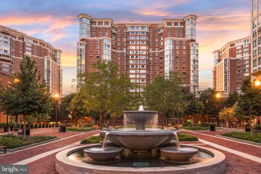 Photo - 2151 Jamieson Avenue Unit 1011