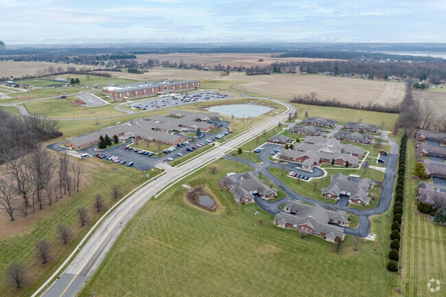 Community Context - Forest Glen Independent Living Villas