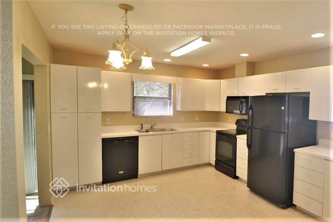 Foto del edificio - 653 Middlebury Loop